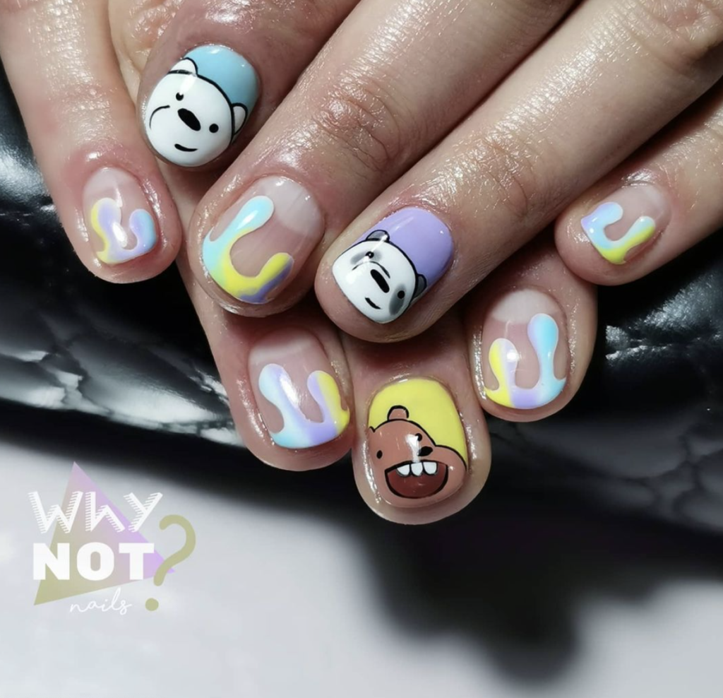 Diseños de uñas con monitos