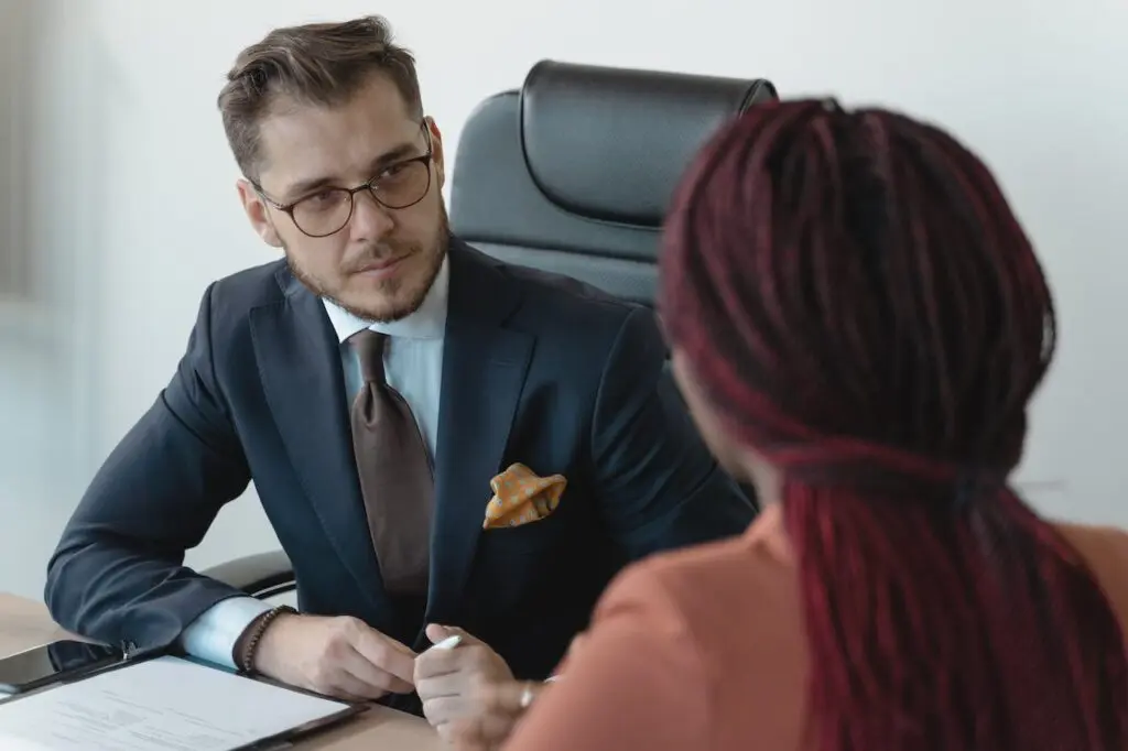 Los colores ideales para una entrevista de trabajo 