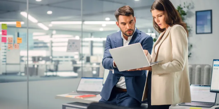 Descubre las 9 Tendencias que Están Redefiniendo el Marketing Comercial
