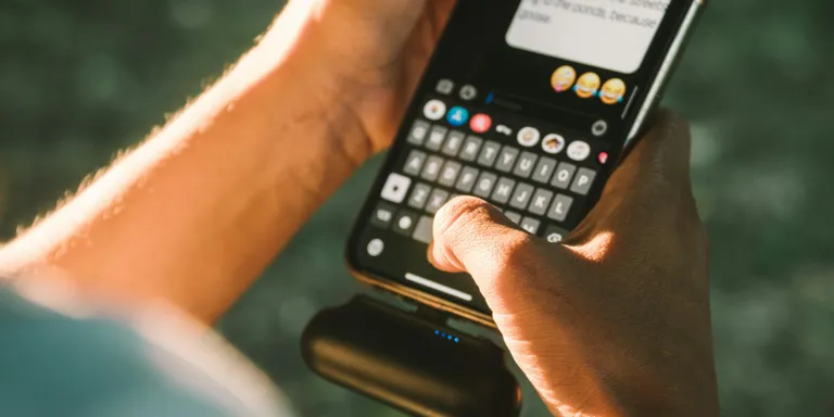 Humaniza el WhatsApp de tu empresa